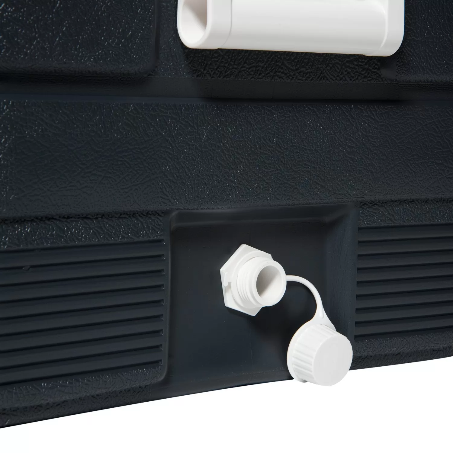 Igloo MaxCold 70 Quart Cooler, Jet Carbon/Ice Blue/White