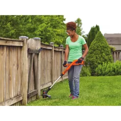 BLACK+DECKER LCC2223ZP 20V MAX Cordless Battery Powered String Trimmer and Leaf Blower Combo Kit with 3 Spools & (2) 1.5 Ah Batteries & Charger