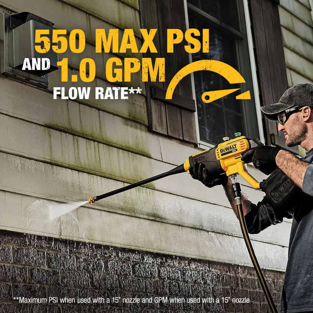 DEWALT DCPW550BWB205CK 20V MAX 550 PSI 1.0 GPM Cold Water Cordless Power Cleaner with (1) 5Ah Battery, Charger & Tool Bag