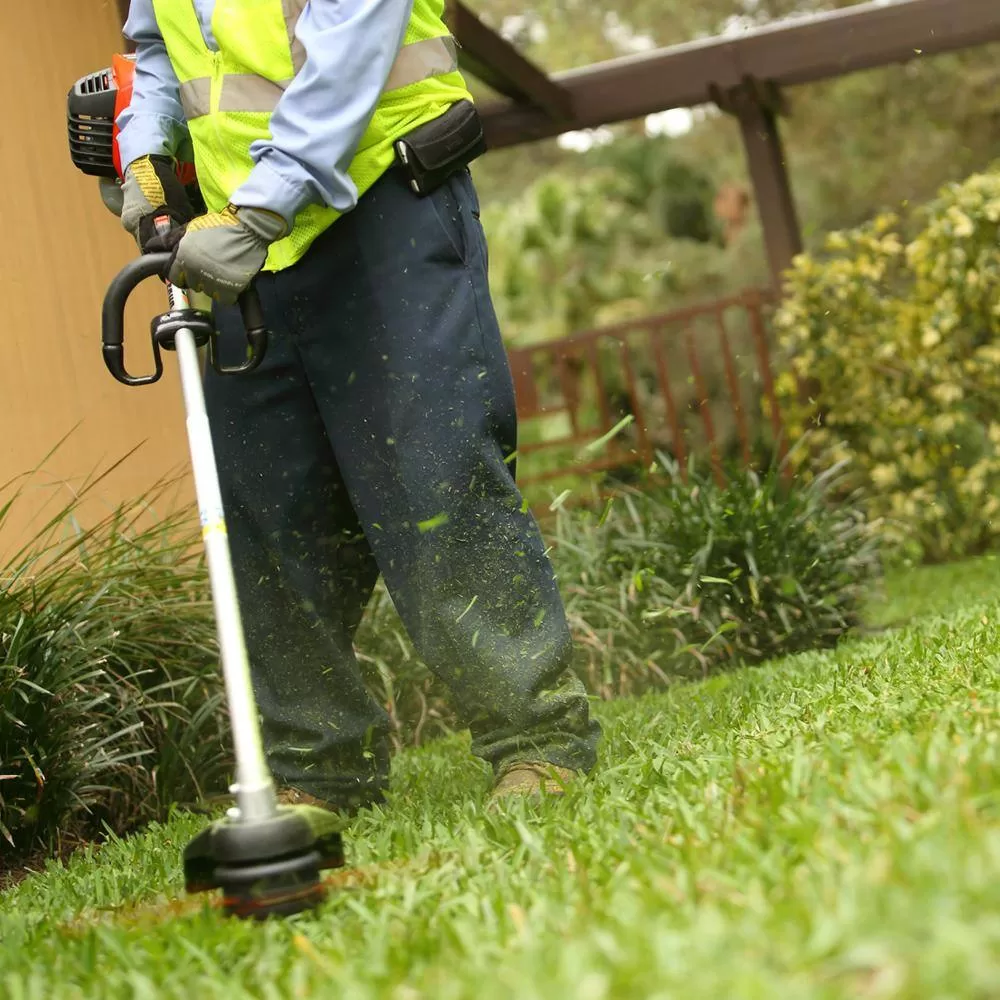 ECHO 25.4 cc Gas String Trimmer