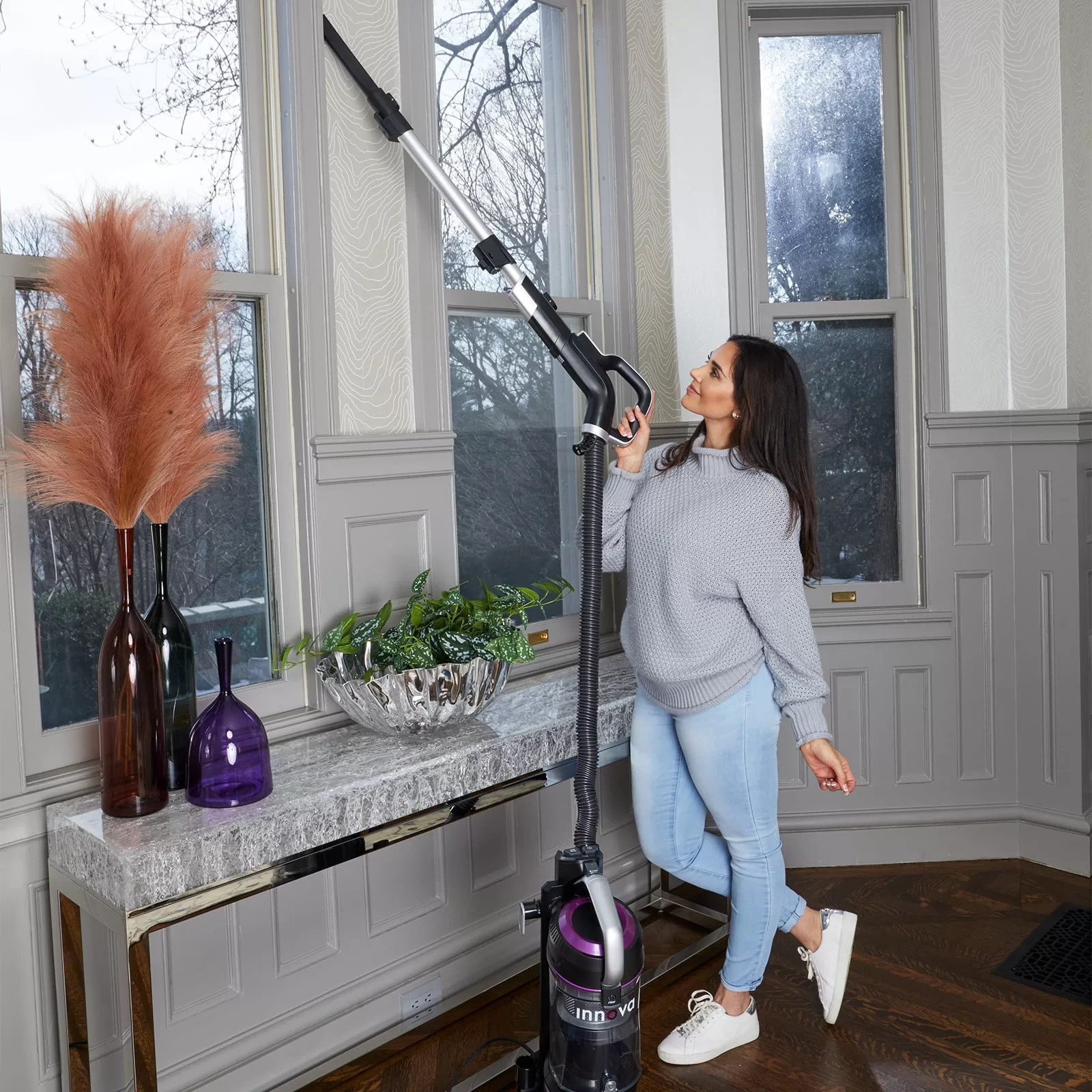 Innova Upright Vacuum with Whirlwind Anti-Tangle Technology, NEU700