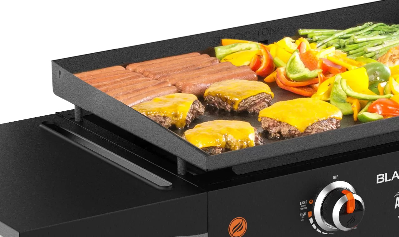 Blackstone Adventure Ready 2-Burner 28" Griddle Cooking Station