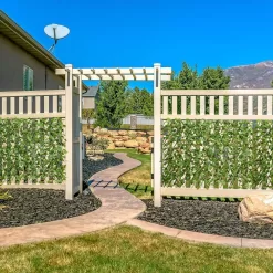 WELLFOR OP-HWY-70780 31 in. Plastic Garden Fence Green Artificial Ivy Fence Screen (Set of 3)