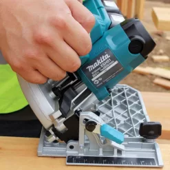 Makita XSH01Z 18V X2 LXT Lithium-Ion (36V) Cordless 7-1/4 in. Circular Saw (Tool Only)