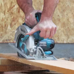 Makita XSH01Z 18V X2 LXT Lithium-Ion (36V) Cordless 7-1/4 in. Circular Saw (Tool Only)