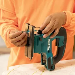 Makita XVJ04Z 18V LXT Lithium-Ion Brushless Cordless Jig Saw (Tool Only)