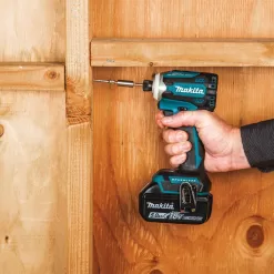 Makita 18V LXT Lithium-Ion Brushless Cordless Combo Kit 5.0 Ah (2-Piece) with bonus 18V LXT 6-1/2 in. Lightweight Circular Saw