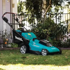 Makita XML10CT1 18-Volt X2 (36V) LXT Lithium-Ion Cordless 21 in. Walk Behind Lawn Mower Kit w/4 batteries (5.0Ah)
