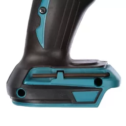 Makita XRJ01Z 18V LXT Lithium-Ion Cordless Variable Speed Lightweight Compact Reciprocating Saw with Built-in LED (Tool-Only)