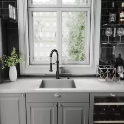 VIGO Edison Single Handle Pull-Down Sprayer Kitchen Faucet Set with Soap Dispenser in Matte Black