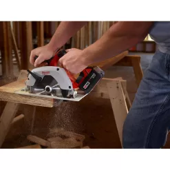 Milwaukee 2630-20 M18 18V Lithium-Ion Cordless 6-1/2 in. Circular Saw (Tool-Only)