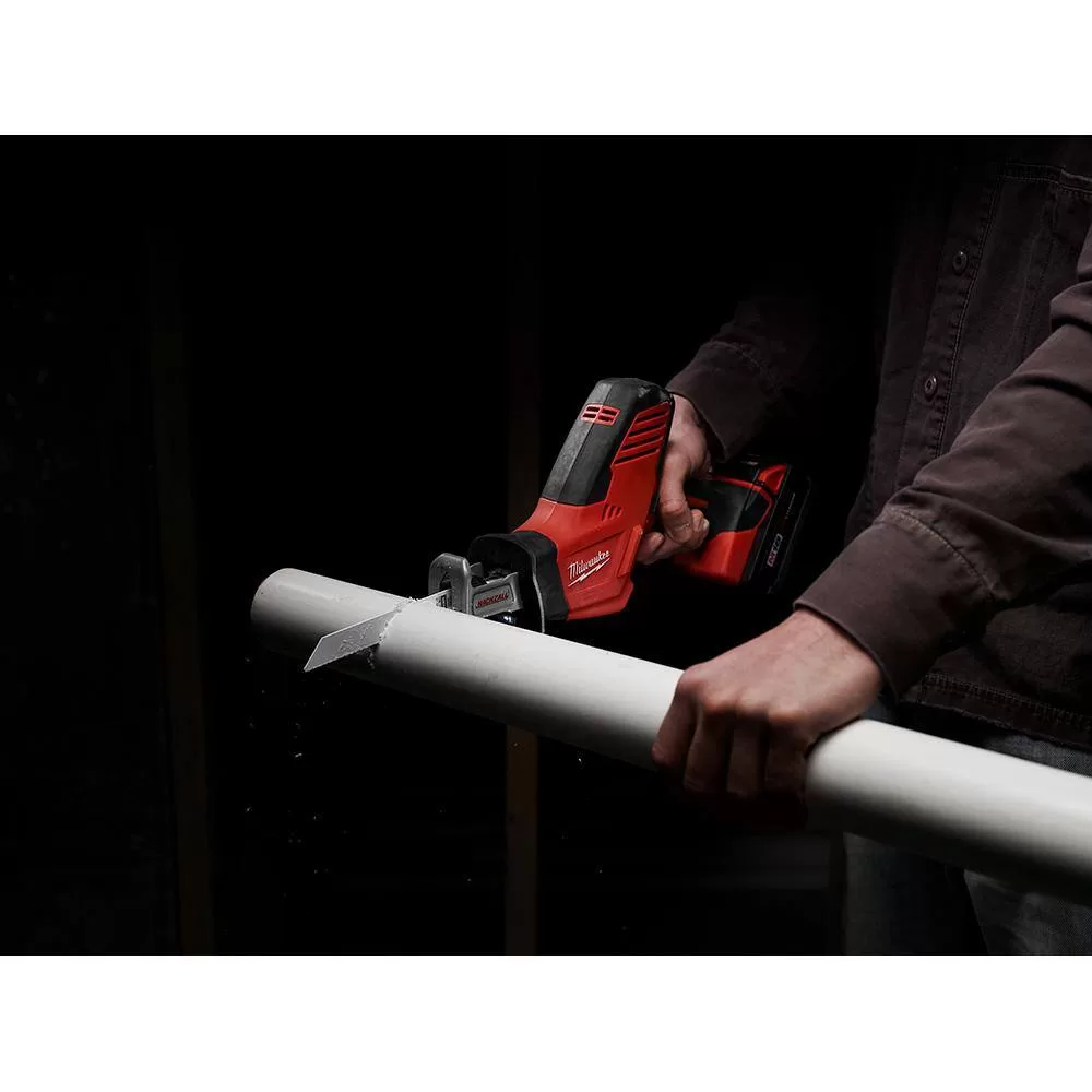 Milwaukee 2625-20-48-11-1850-48-11-1850 M18 18V Lithium-Ion Cordless HACKZALL Reciprocating Saw with (2) M18 5.0 Ah Batteries