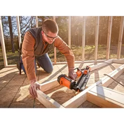 RIDGID 1001834142 Pneumatic 21-Degree 3-1/2 in. Round Head Framing Nailer