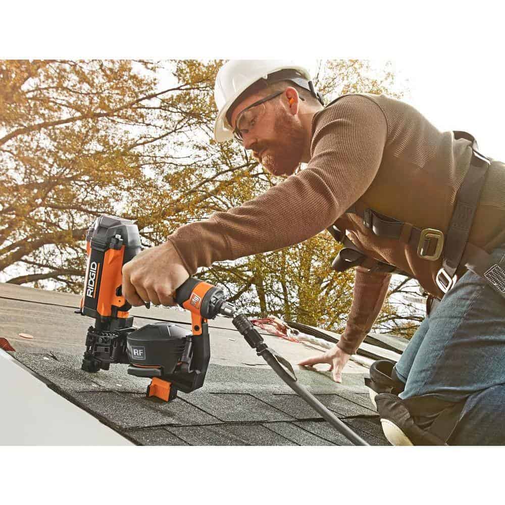 RIDGID 1001834140 Pneumatic 15 Deg. 1-3/4 in. Coil Roofing Nailer