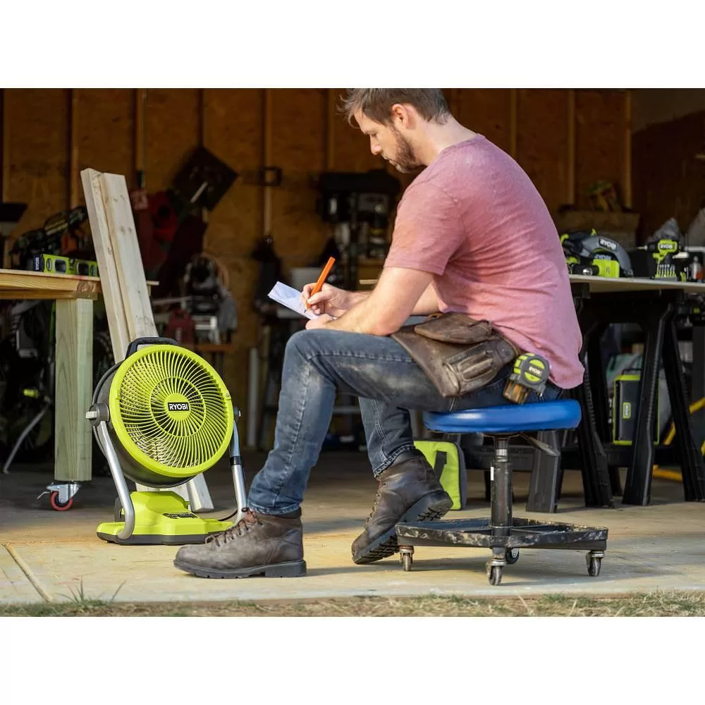 RYOBI PCL850K1-PBP005 ONE+ 18V Cordless Hybrid WHISPER SERIES 12 in. Misting Air Cannon Fan Kit with (2) 4.0 Ah Batteries and 18V Charger