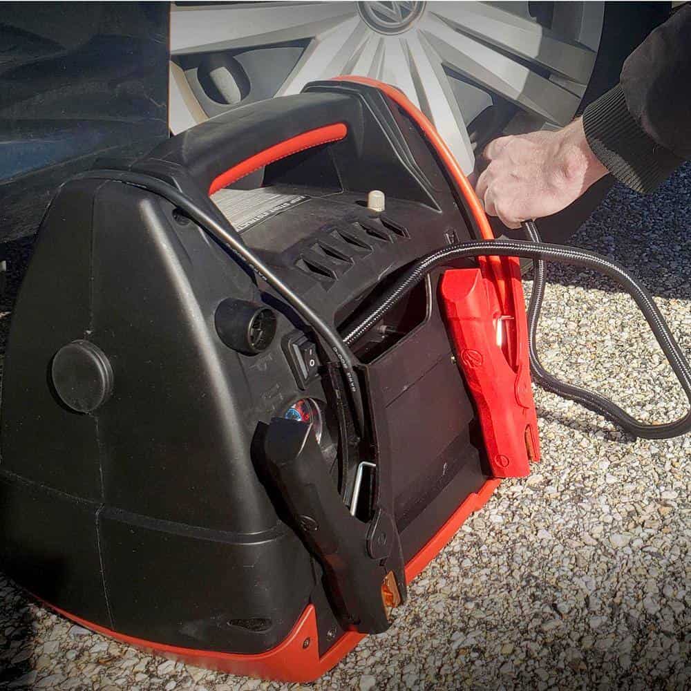 Smartech Products JSL-950 JSL-950 Power Station with Jump Starter and 150 PSI Air Compressor, one 120V power inventer outlet