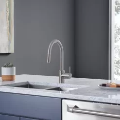GROHE Concetto Single-Handle Pull-Out Sprayer Kitchen Faucet 1.75 GPM in Super Steel Infinity
