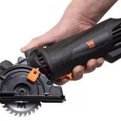 WEN 7-1/4-in Worm Drive Corded Circular Saw