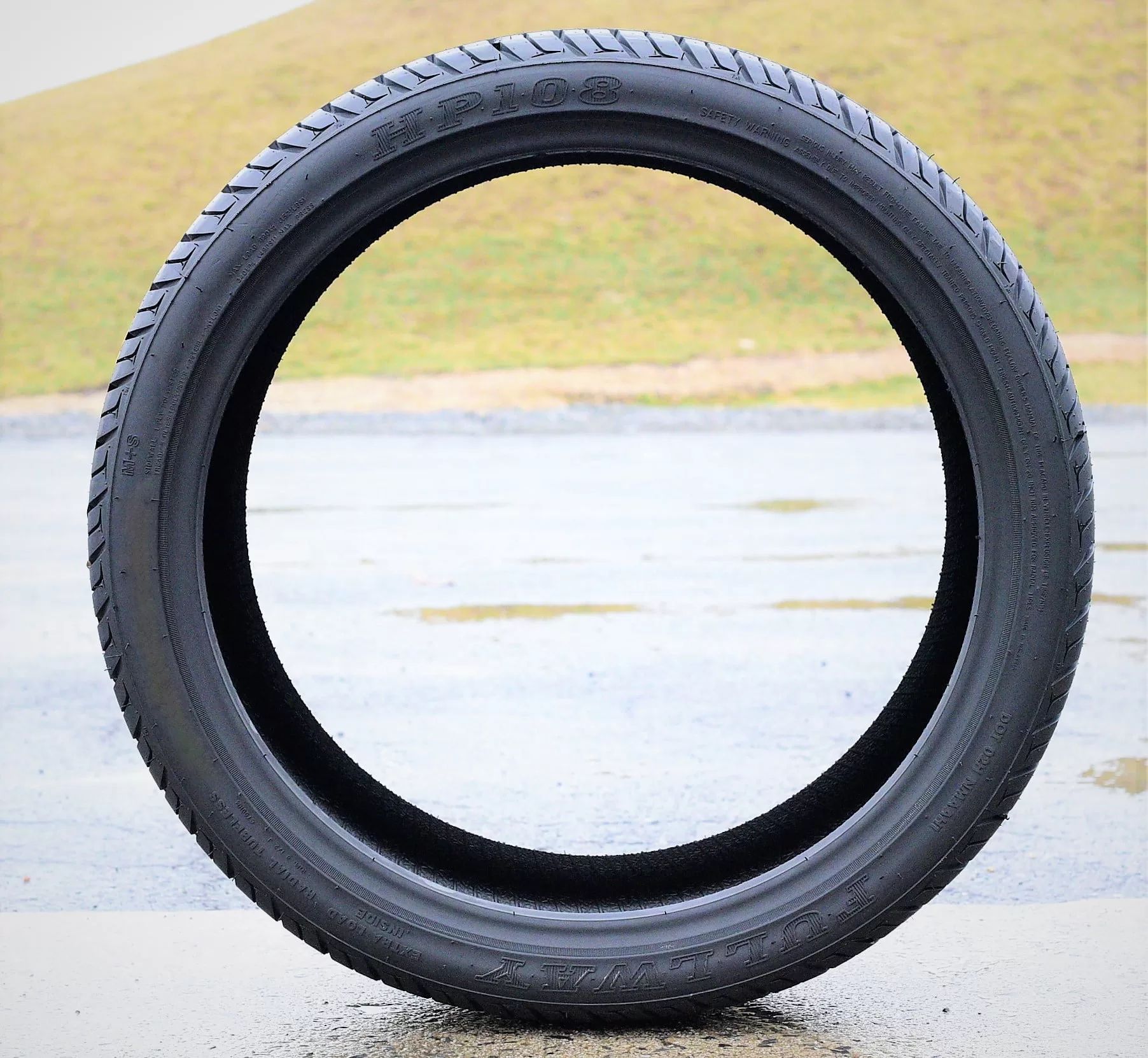 Pair of 2 (TWO) Fullway HP108 225/30R20 ZR 85W XL A/S All Season Performance Tires