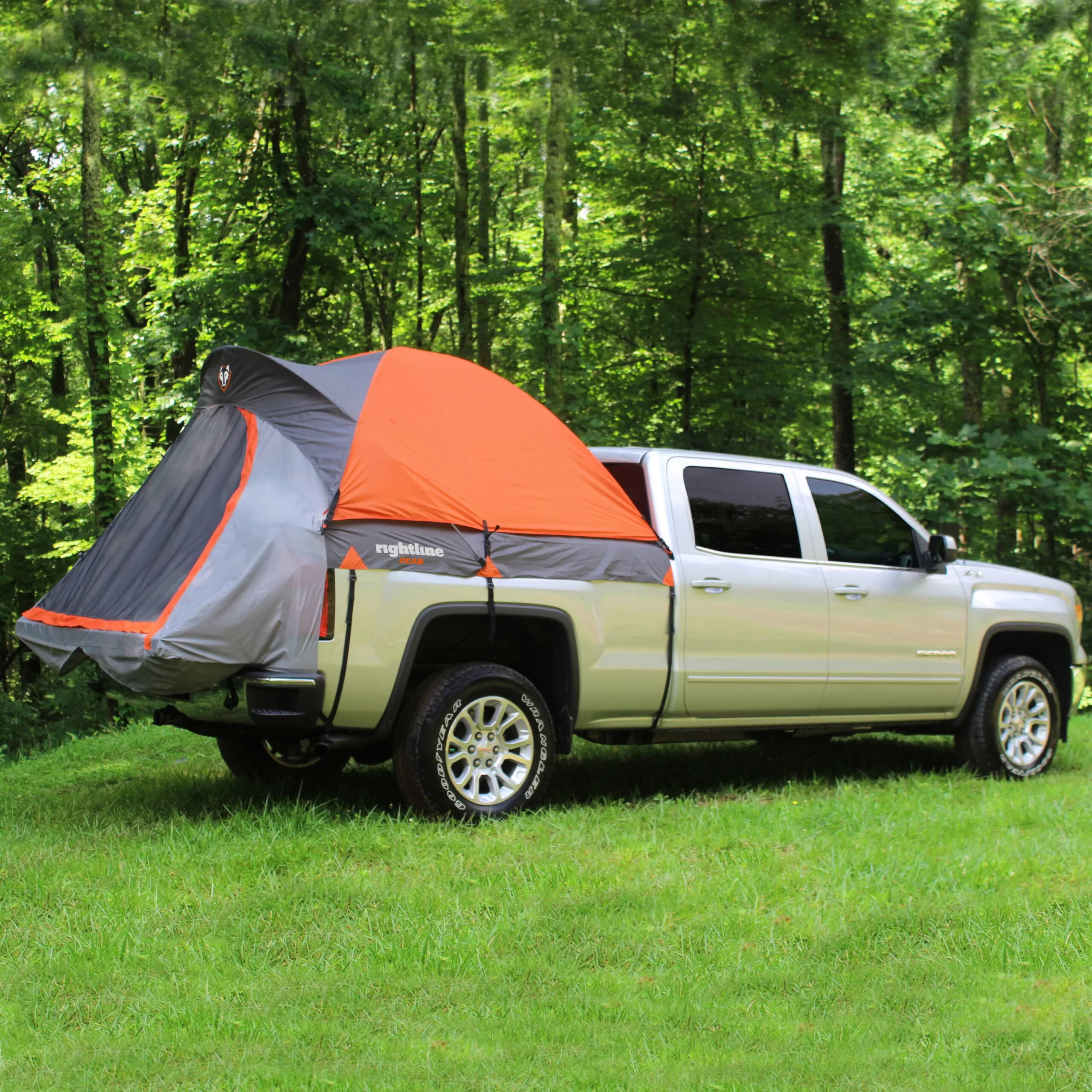Rightline Gear Full Size Short Bed Truck Tent, 5.5', 110750
