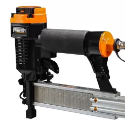 FREEMAN Quick Release 1.25-in 18-Gauge Pneumatic Brad Nailer