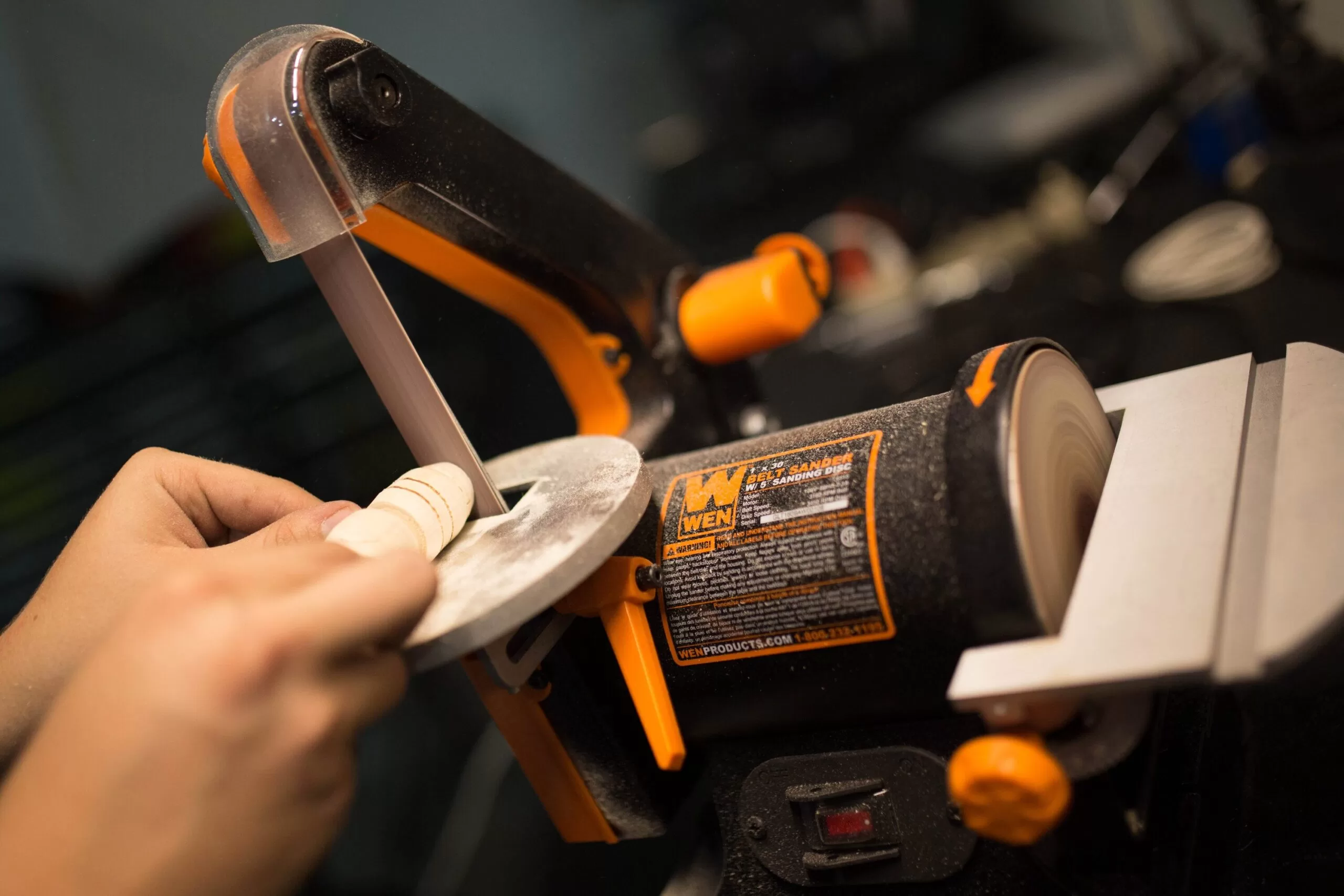 WEN 2.3-Amp Benchtop Sander