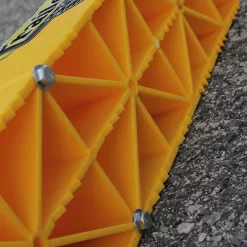Camco Trailer Aid | 4.5-inches of Lift | Durable Polymer, Yellow (21)