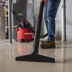 CRAFTSMAN CMXEVBE17595 16 Gallon 6.5 Peak HP Wet/Dry Vac, Heavy-Duty Shop Vacuum with Attachments, Red