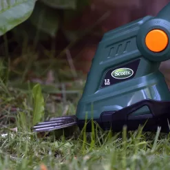 Scotts Outdoor Power Tools 7.5-Volt Lithium-Ion Cordless Grass Shear/Shrub Trimmer, Green
