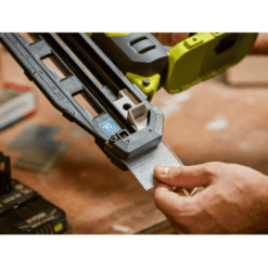 RYOBI P326-PBP006 ONE+ 18V 16-Gauge Cordless AirStrike Finish Nailer with 2.0 Ah Battery