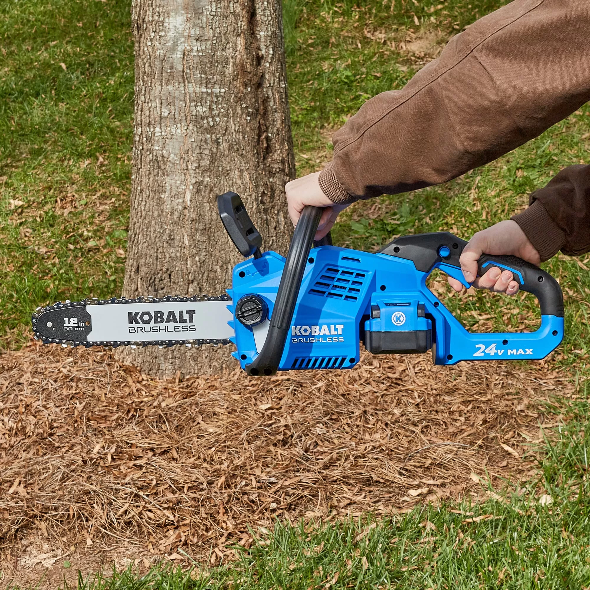 Kobalt 24-volt 12-in Brushless Battery 4 Amp 4 Ah Chainsaw (Battery and Charger Included)