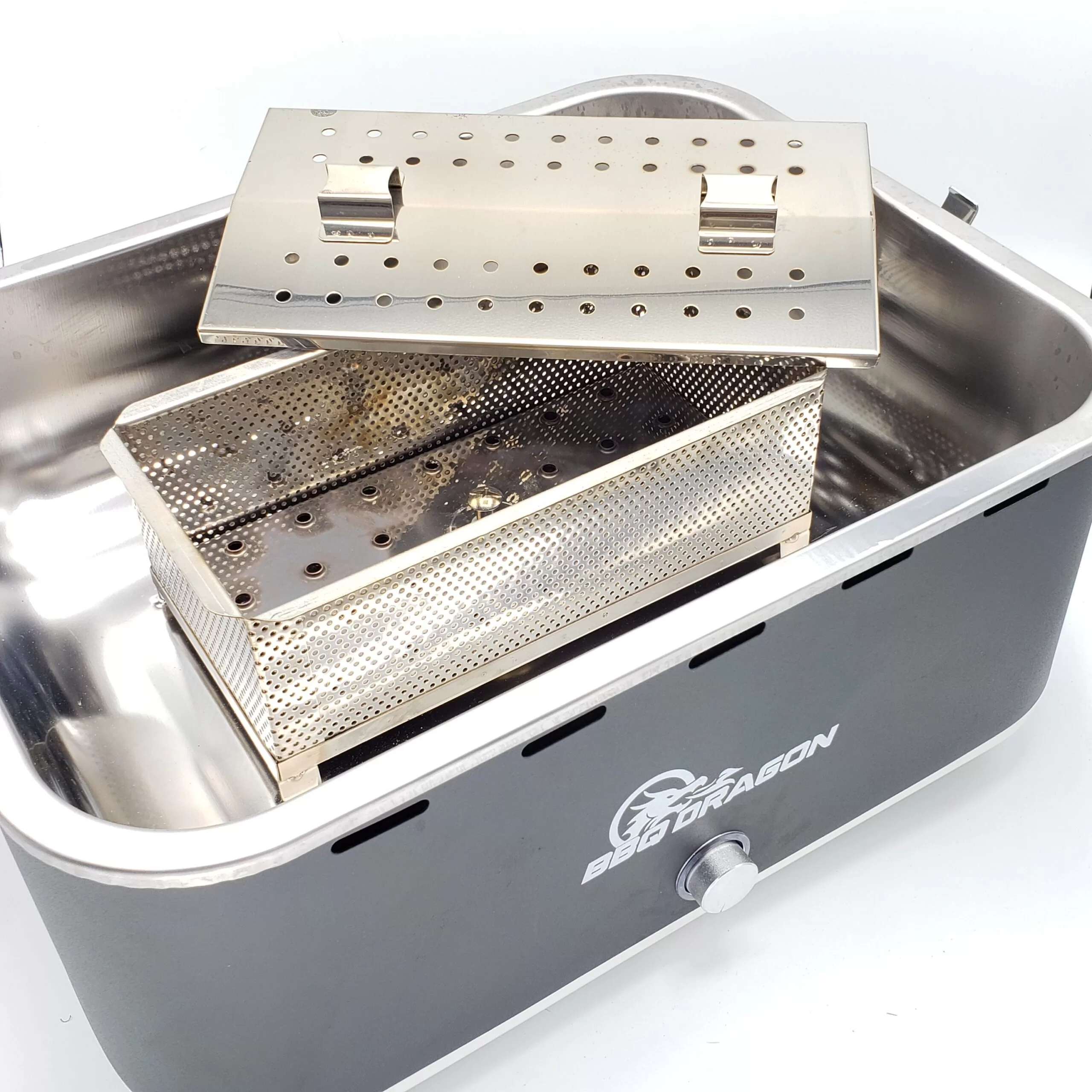 BBQ Dragon Zephyr charcoal grill 100-in W Silver Charcoal Grill