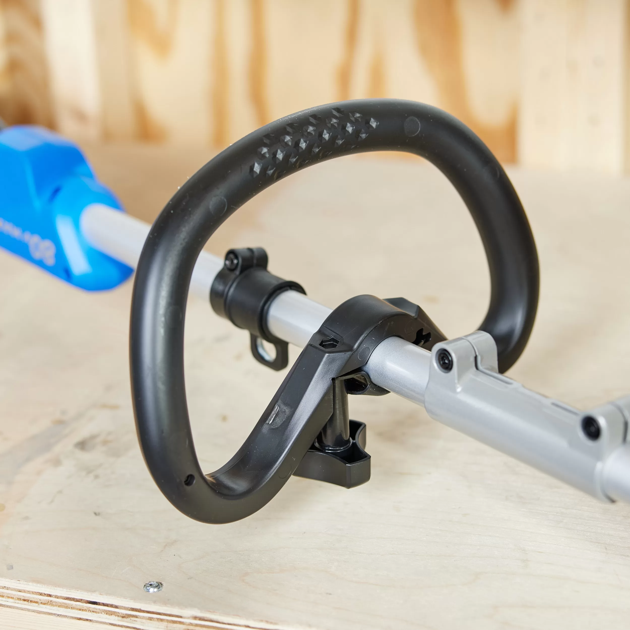 Kobalt 80-volt 16-in Straight Battery String Trimmer (Battery and Charger Not Included)
