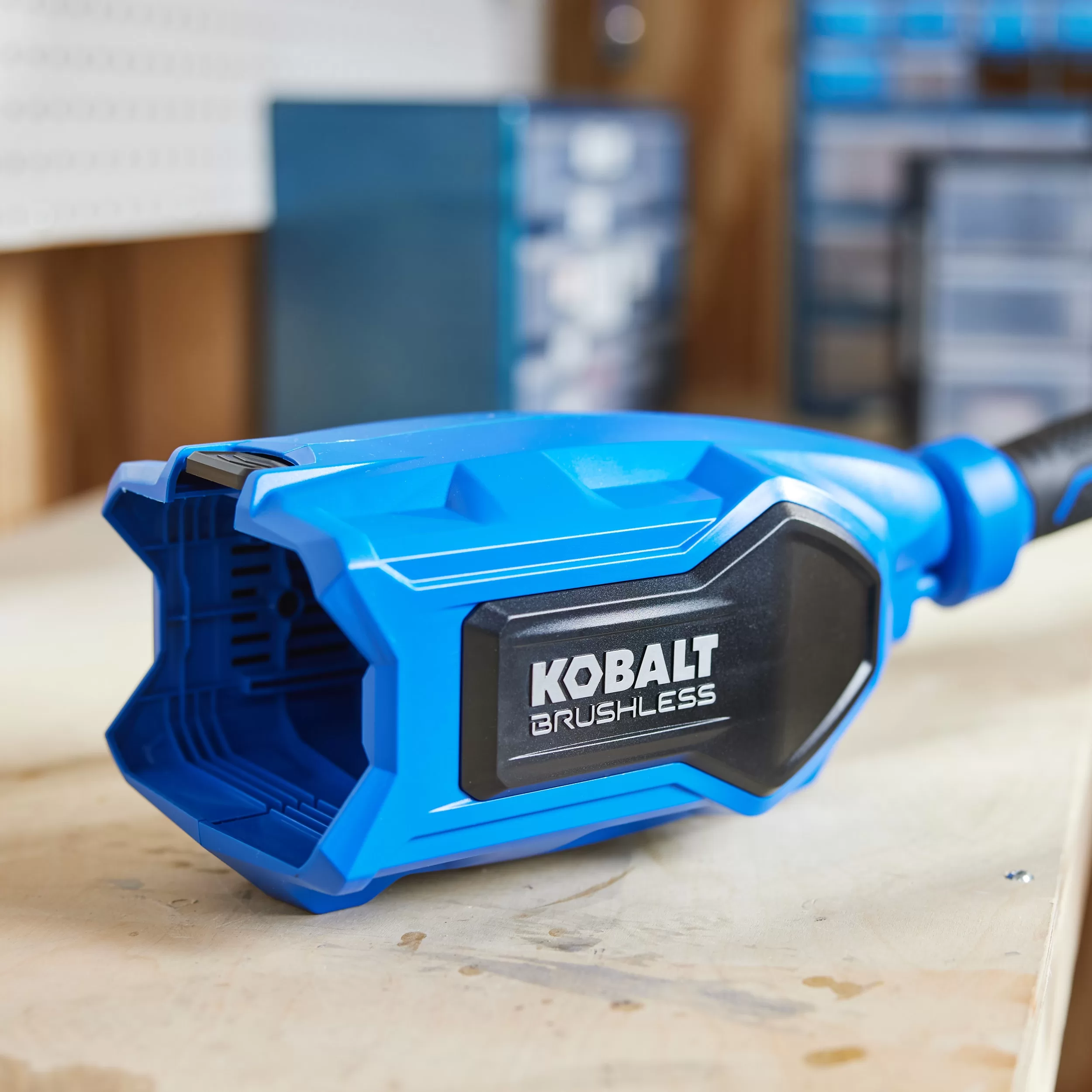 Kobalt 80-volt 16-in Straight Battery String Trimmer (Battery and Charger Not Included)