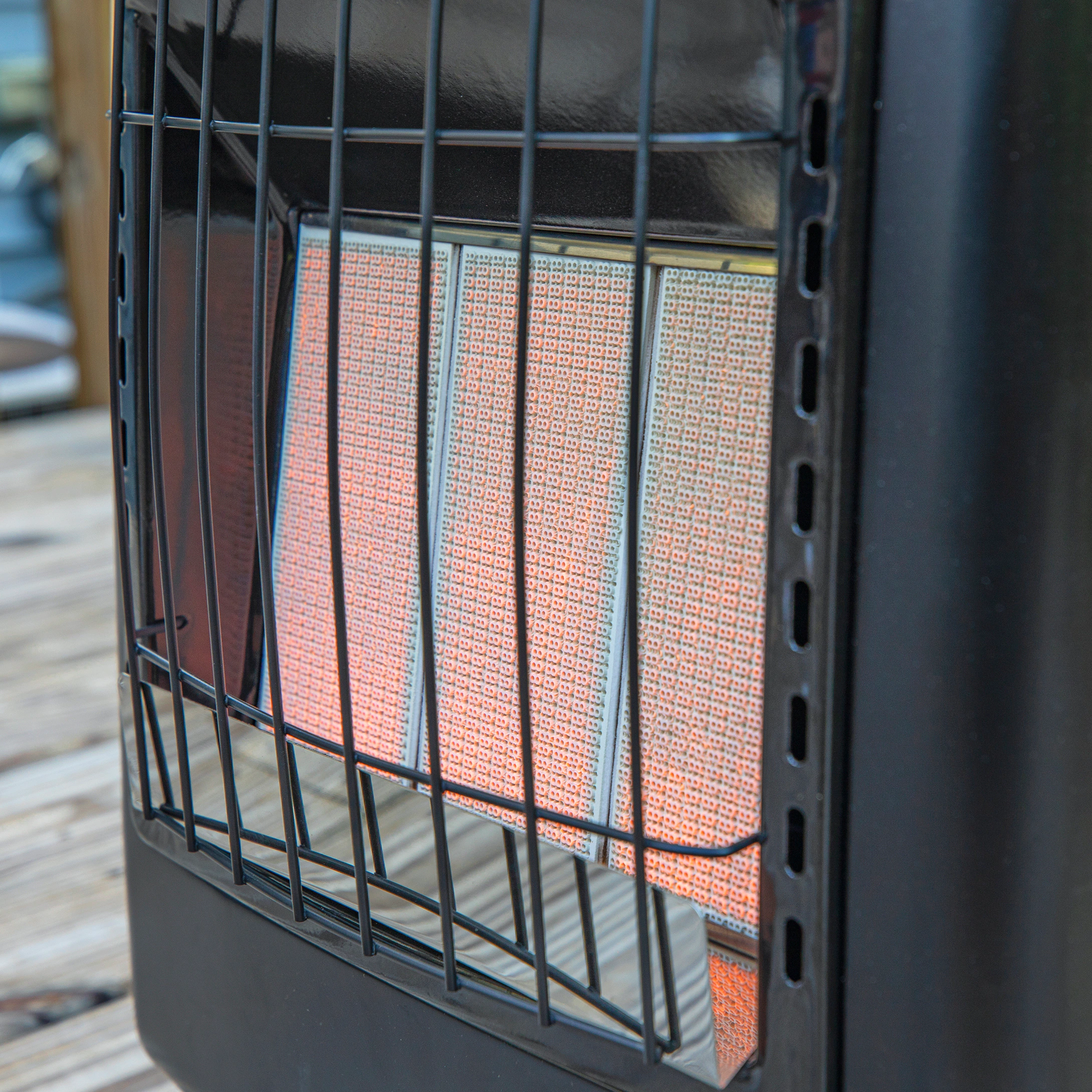 Mr. Heater Cabinet heater 18000-BTU Outdoor Portable Cabinet Propane Heater