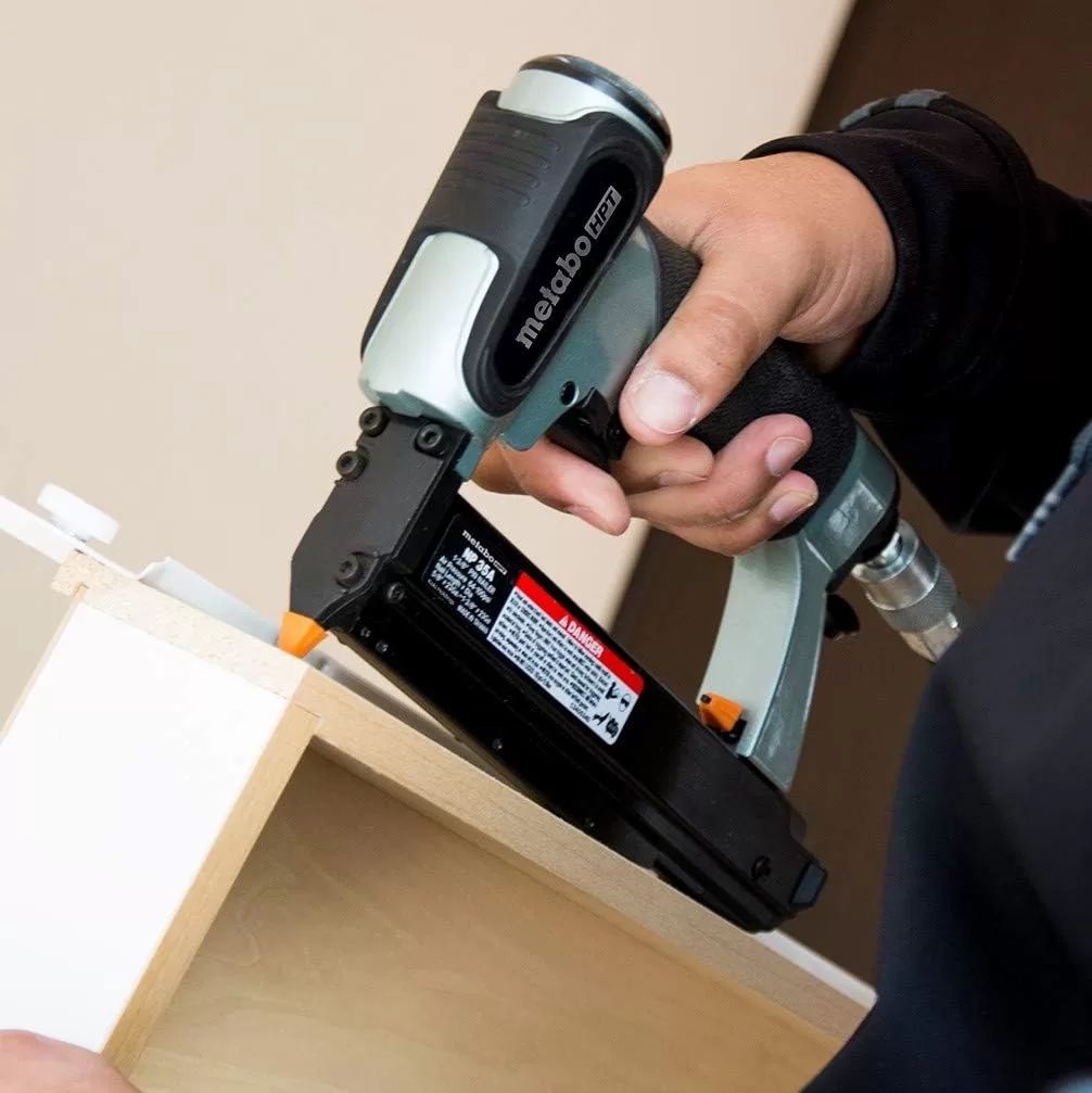 Metabo HPT Pin Nailer Kit | Pro Preferred Brand of Pneumatic Nailers | 23 Gauge