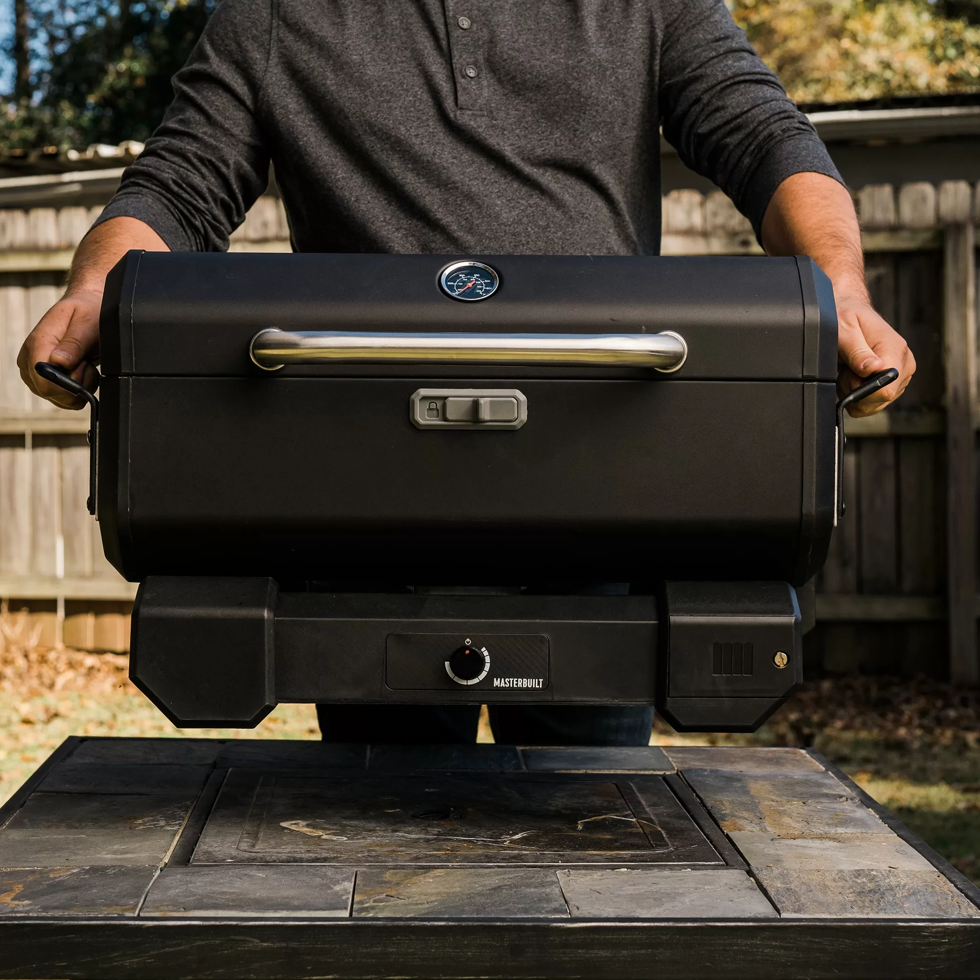 Masterbuilt 200-Sq in Black Portable Charcoal Grill