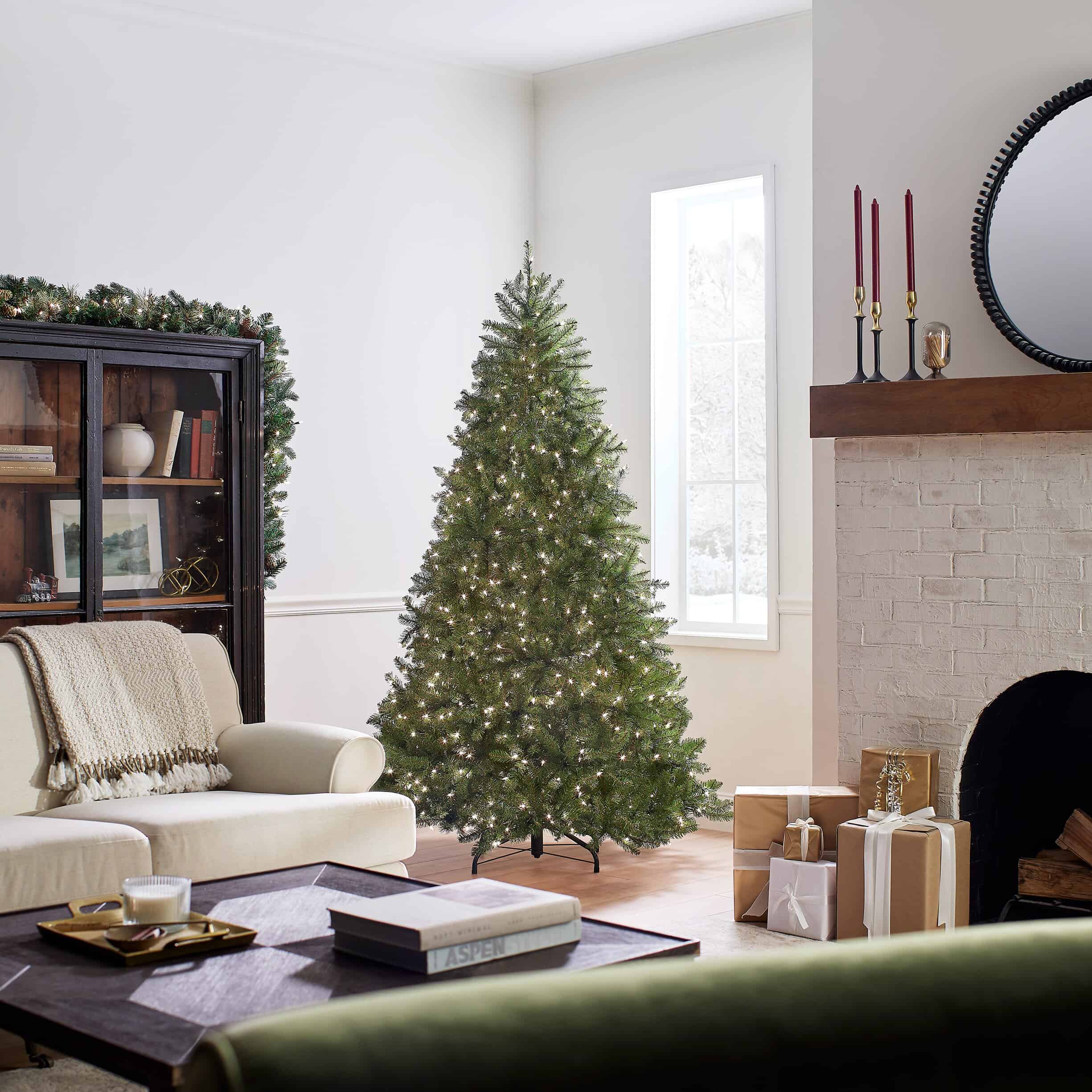 National Tree Company DUH-70LO 7 ft. Dunhill Fir Artificial Christmas Tree with Clear Lights - Image 9