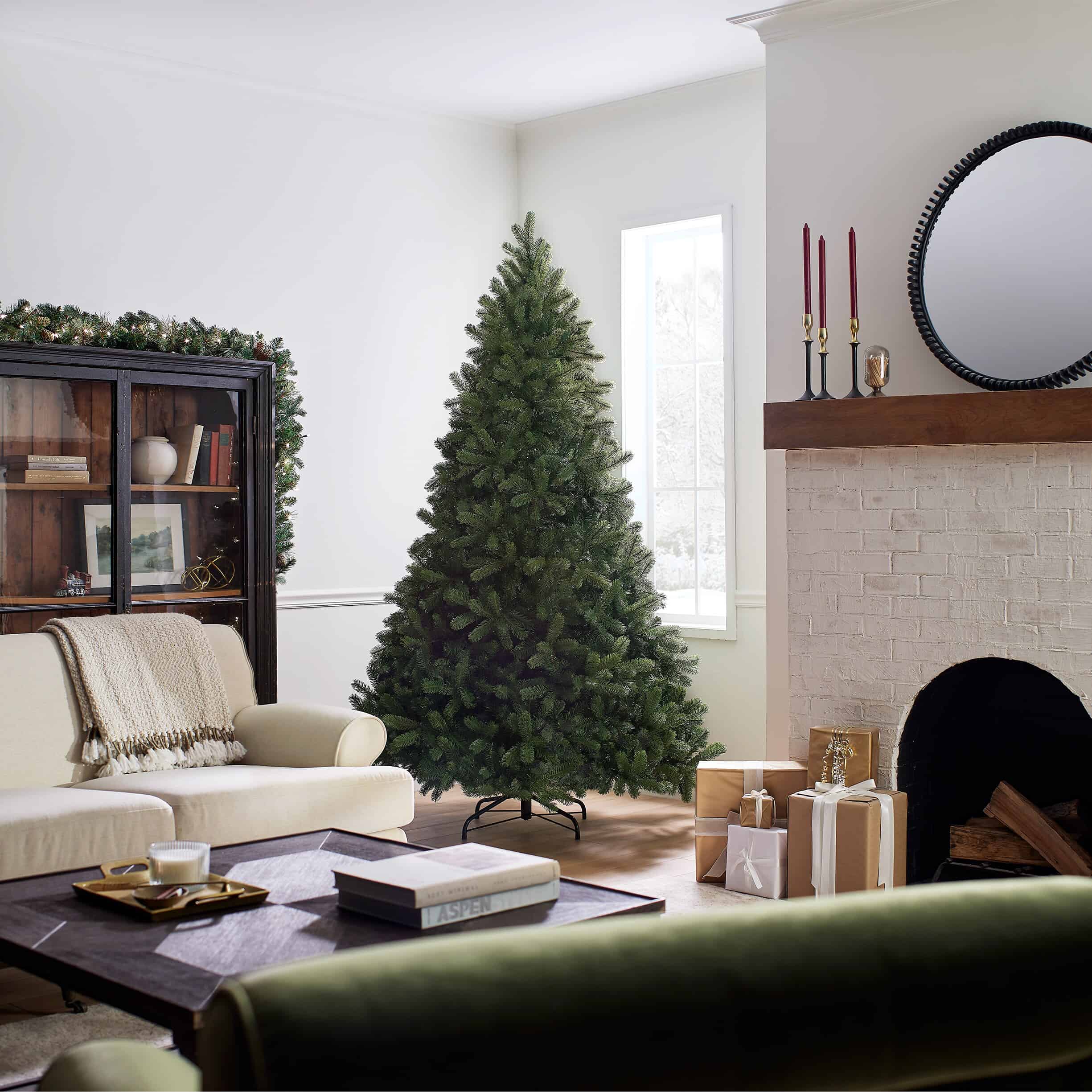 National Tree Company PEDD1-503-75 7-1/2 ft. Feel Real Downswept Douglas Fir Hinged Artificial Christmas Tree - Image 8
