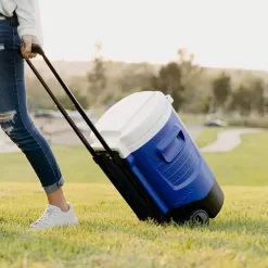 Igloo 5 Gallon Wheeled Portable Sports Cooler Water Beverage Dispenser with Flat Seat Lid, Blue