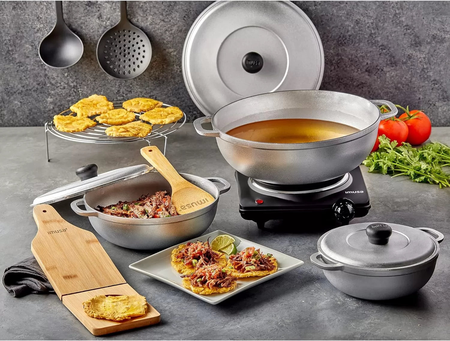 IMUSA USA Traditional Colombian Natural Caldero 3-Piece(1.5/3.5/7.0 Quart) Dutch Oven Set, Silver, Small