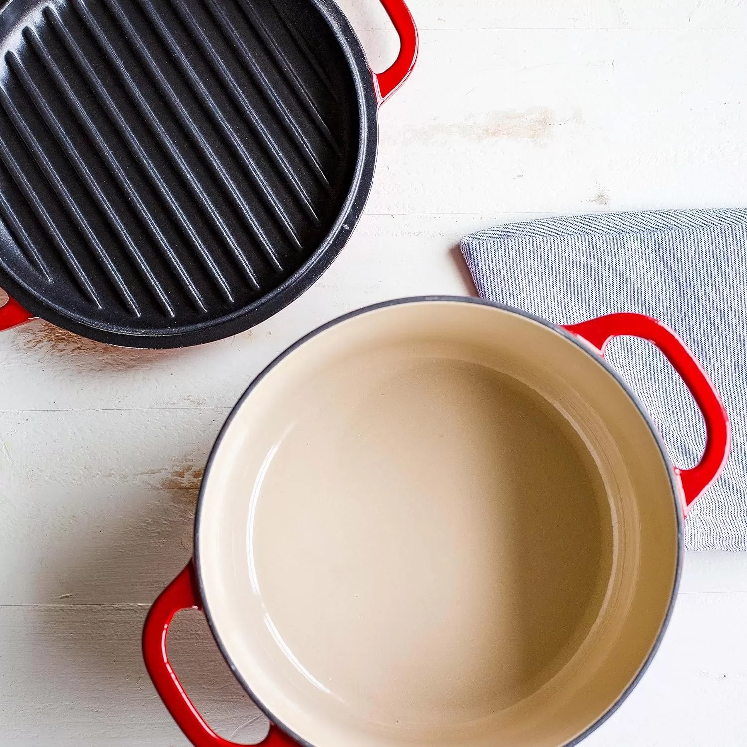 Lodge 7 Quart Essential Enameled Cast Iron Double Dutch Oven