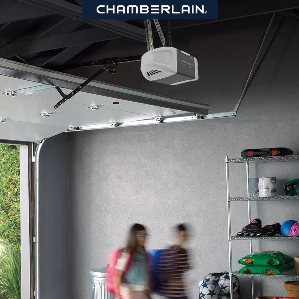 Chamberlain B4505T B4505T 3/4 HP Smart Quiet Belt Drive Garage Door Opener