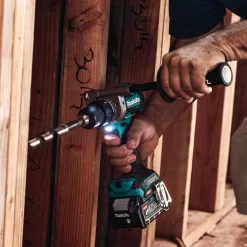 Makita GT200D-BL4040 40V Max XGT Brushless Cordless 2-Pc. Combo Kit 2.5Ah with bonus 40V Max XGT 4.0Ah Battery