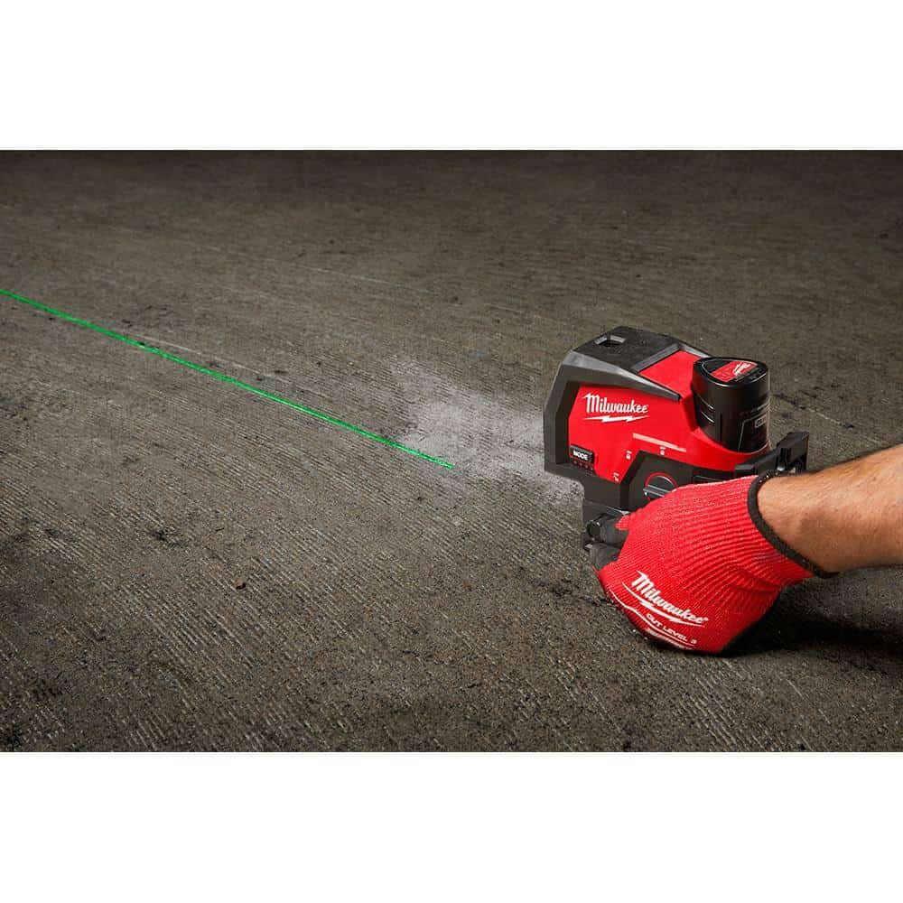 Milwaukee 3622-20 M12 12-Volt Lithium-Ion Cordless Green 125 ft. Cross Line and Plumb Points Laser Level (Tool-Only)