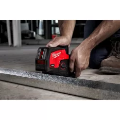 Milwaukee 3622-20 M12 12-Volt Lithium-Ion Cordless Green 125 ft. Cross Line and Plumb Points Laser Level (Tool-Only)