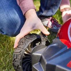 Toro 21311 21 in. Recycler Briggs and Stratton 140 cc Gas High-Wheel Walk Behind Push Lawn Mower
