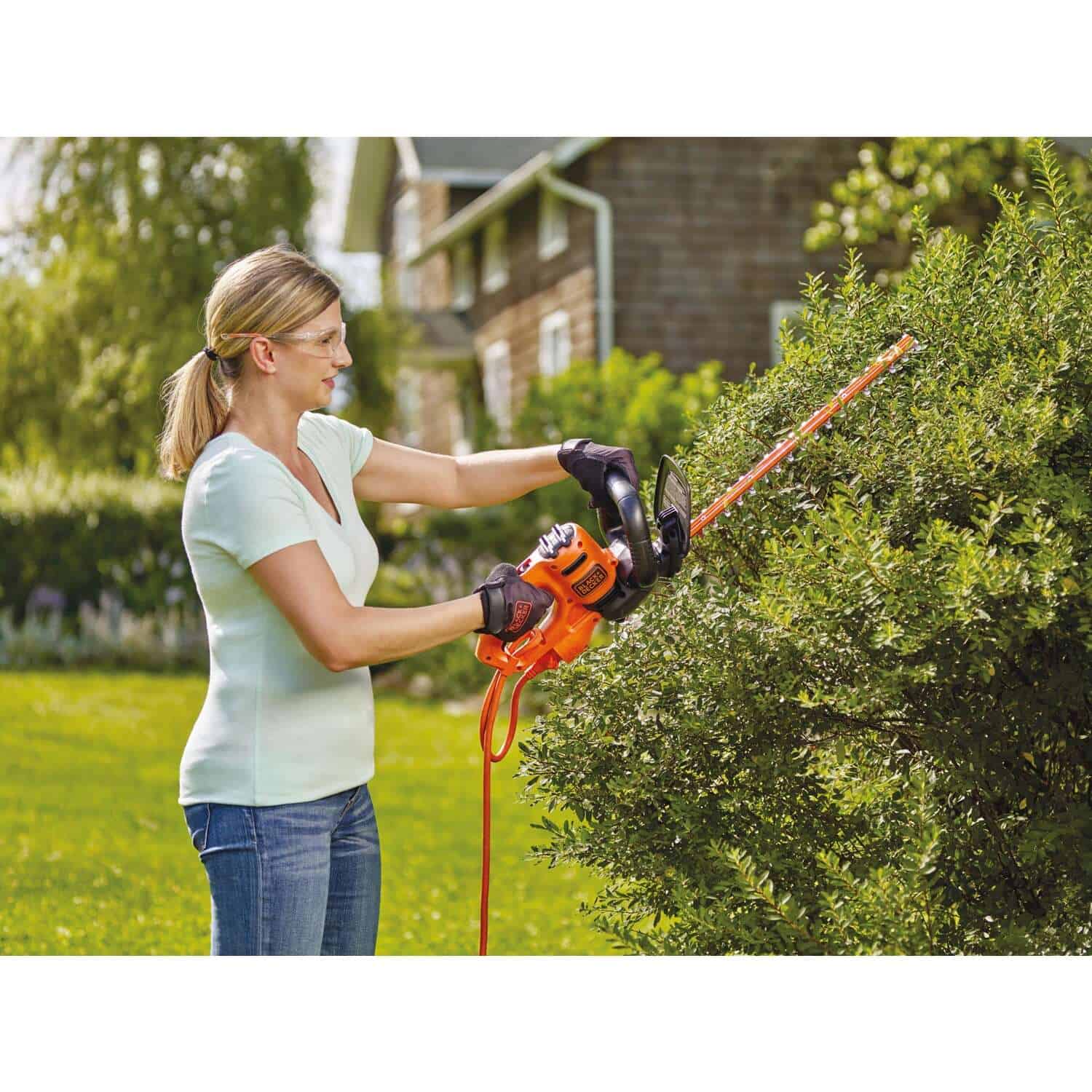Black+Decker 18 in. 120 V Electric Hedge Trimmer Tool Only