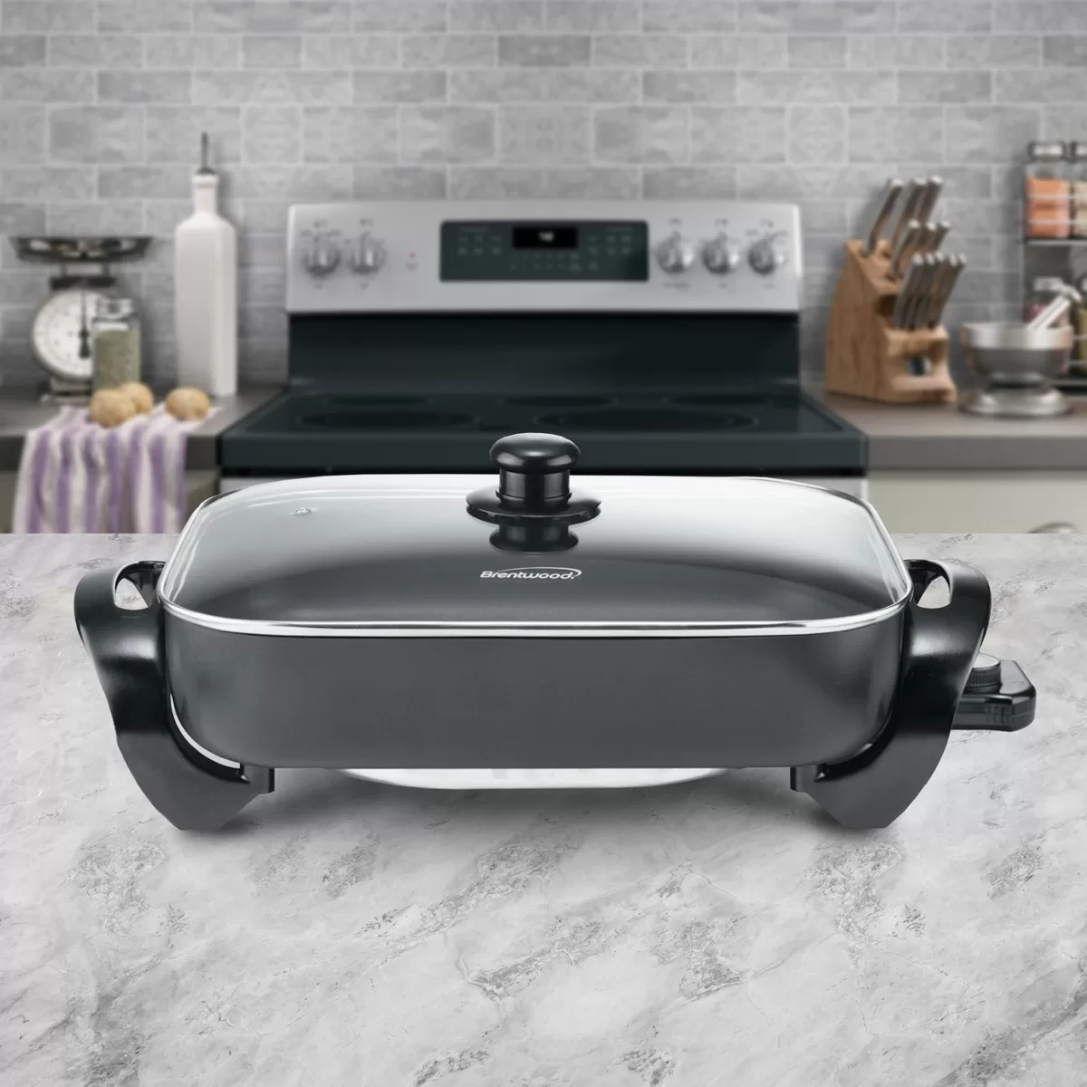 Brentwood 16 inch Electric Skillet with Glass Lid