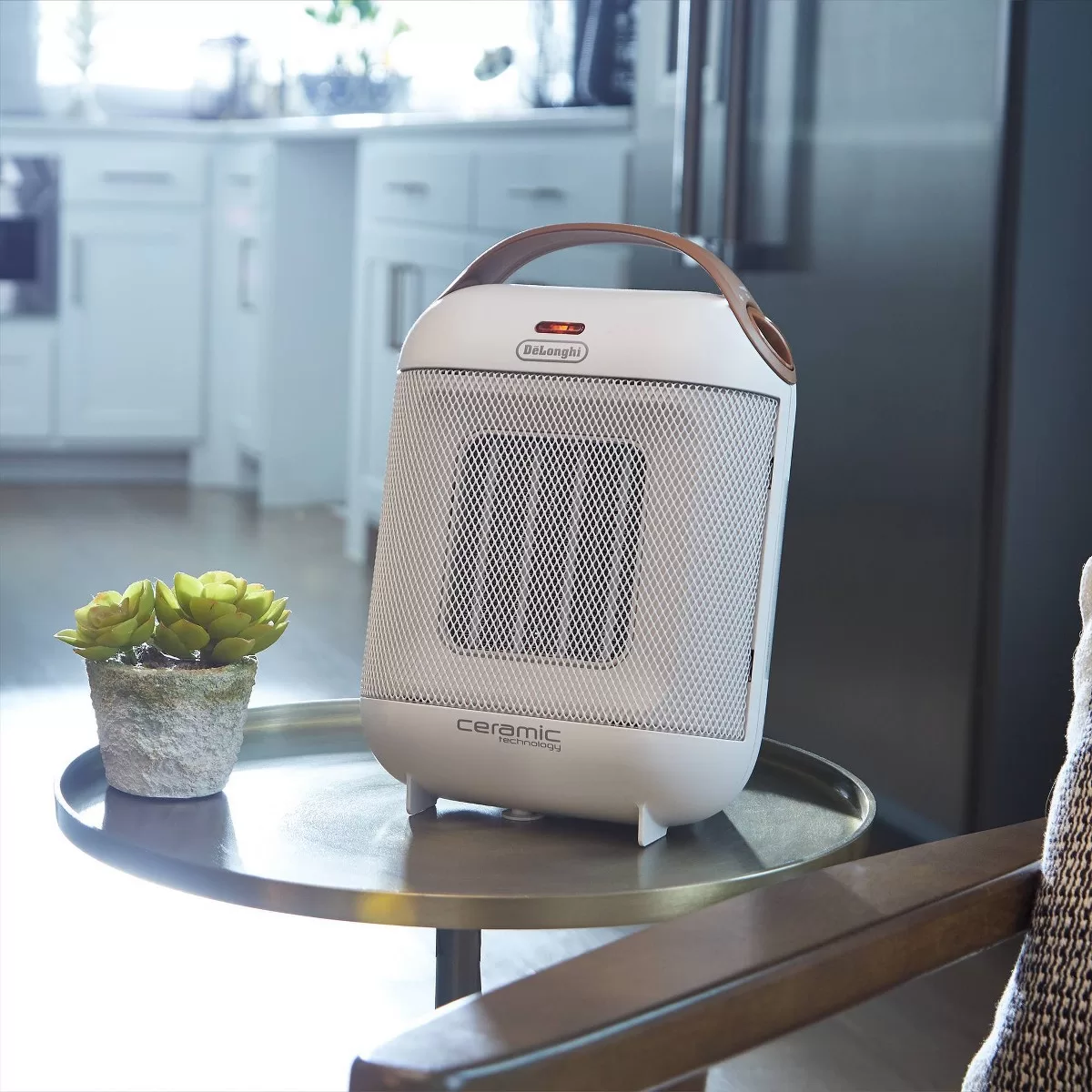 DeLonghi Capsule Ceramic Indoor Heater